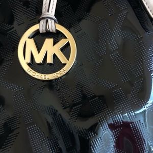 Michael kors black purse